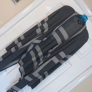 Premise Long Sleeve light weight Open Cardigan - Grey - XXL NWOT